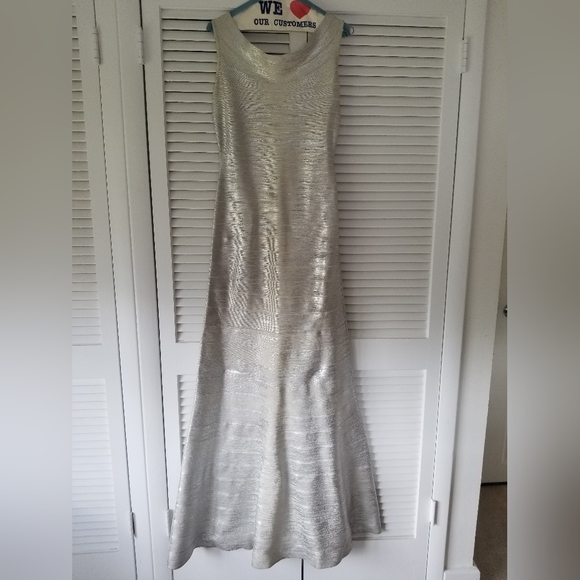 Herve Leger Sophia Gown - Perfect Condition - Picture 6 of 6